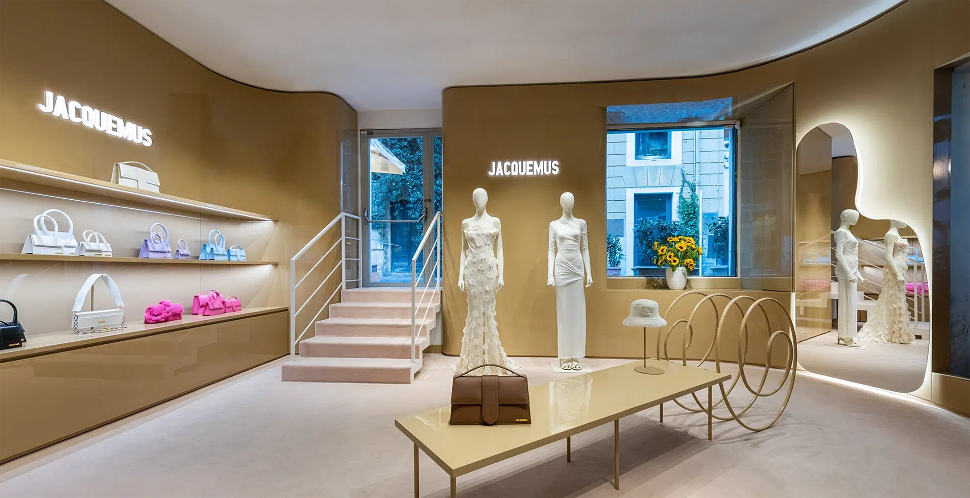 Banner 1 - JACQUEMUS France