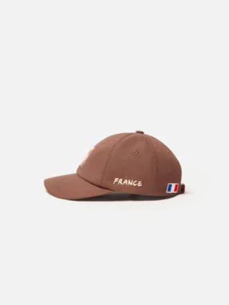 Casquette de baseball Bonjour Korea Casquette à logo – vendue exclusivement en ligne et dans nos points de vente sud-coréens