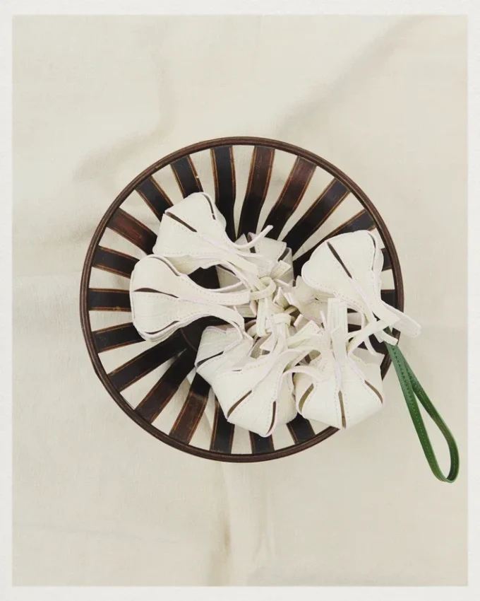 L&rsquo;ail Charm sac en forme d&rsquo;ail Origami