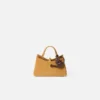 L’arrosoir Charm sac en forme d’arrosoir L’arrosoir Charm sac en forme d’arrosoir