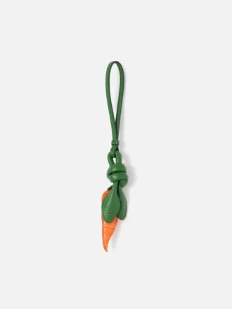 La carotte Charm pour sac en forme de carotte nouée