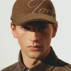 La casquette de baseball Atelier Casquette de baseball avec logo jacquard La casquette de baseball Atelier Casquette de baseball avec logo jacquard