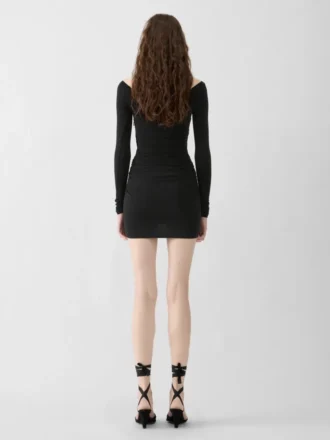 La mini-robe Rita Robe courte portefeuille