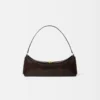 La pochette Ovalo Sac à bandoulière plié