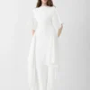 La robe en maille Mistral Robe drapée à manches courtes La robe en maille Mistral Robe drapée à manches courtes