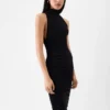La robe Piazza Robe asymétrique sans manches La robe Piazza Robe asymétrique sans manches