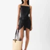 La robe Spiaggia Robe à encolure carrée avec body intégré