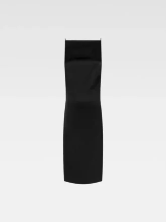 La robe Spoglio Robe asymétrique minimaliste