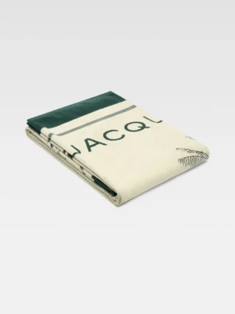 La serviette de plage Croisière Serviette Jacquemus Cruise La serviette de plage Croisière Serviette Jacquemus Cruise