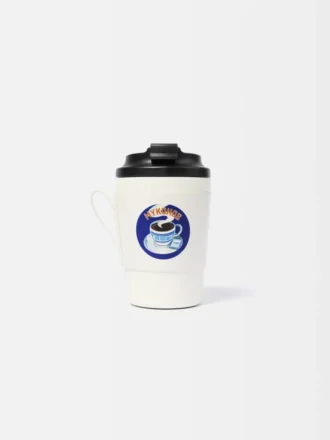 La tasse Mykonos Tasse de voyage – vendue exclusivement en ligne et dans notre complexe de Mykonos