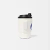 La tasse Mykonos Tasse de voyage – vendue exclusivement en ligne et dans notre complexe de Mykonos La tasse Mykonos Tasse de voyage – vendue exclusivement en ligne et dans notre complexe de Mykonos