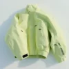 La veste Gore-Tex Veste 2 en 1 Gore-Tex Jacquemus + Nike – Collaboration Jacquemus + Nike La veste Gore-Tex Veste 2 en 1 Gore-Tex Jacquemus + Nike – Collaboration Jacquemus + Nike