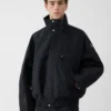 La veste Gore-Tex Veste 2 en 1 Gore-Tex Jacquemus + Nike – Collaboration Jacquemus + Nike La veste Gore-Tex Veste 2 en 1 Gore-Tex Jacquemus + Nike – Collaboration Jacquemus + Nike