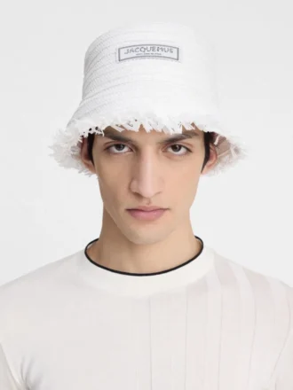 Le bob Bacino Chapeau en raphia effiloché