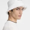 Le bob Bacino Chapeau en raphia effiloché Le bob Bacino Chapeau en raphia effiloché