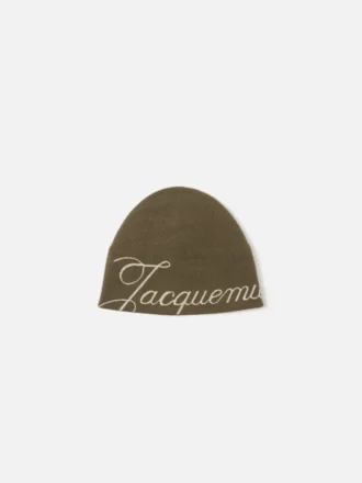 Le bonnet Atelier Bonnet à logo jacquard