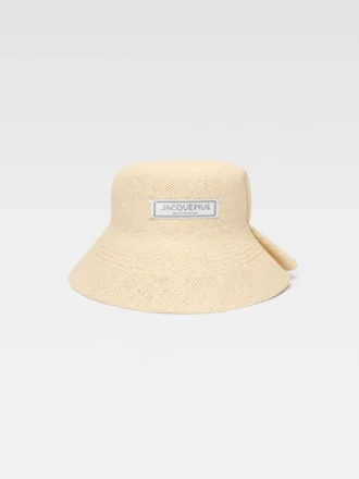 Le chapeau Vela Chapeau bob en raphia plié Le chapeau Vela Chapeau bob en raphia plié