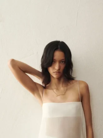 Le collier Jacquemus Collier à chaîne avec logo Signature