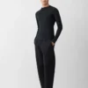 Le haut à col montant Jacquemus + Nike Haut à manches longues – Collaboration Jacquemus + Nike Le haut à col montant Jacquemus + Nike Haut à manches longues – Collaboration Jacquemus + Nike
