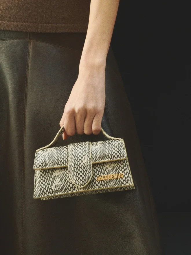 Le mini sac à rabat Bambino Le mini sac à rabat Bambino