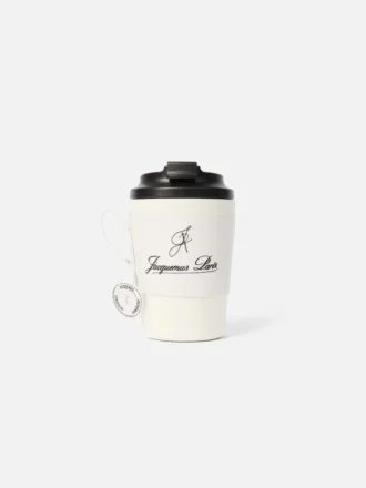 Le mug Montaigne Mug de voyage – vendu exclusivement en ligne et dans notre boutique parisienne