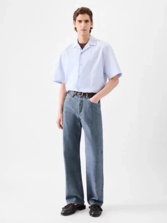Le pantalon droit en denim de-Nîmes Jean à coupe droite