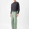 Le pantalon droit en denim de-Nîmes Jean à coupe droite