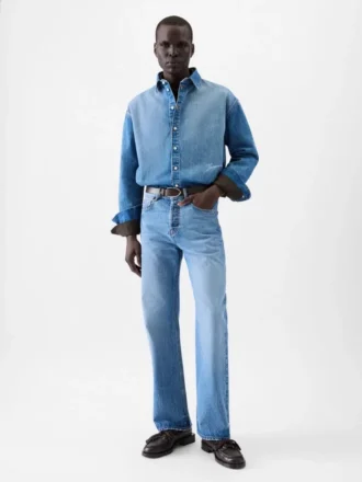 Le pantalon droit en denim de-Nîmes Jean à coupe droite