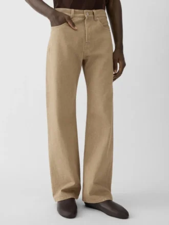 Le pantalon droit en denim de-Nîmes Jean à coupe droite