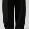 Le pantalon Ovalo Pantalon courbé