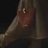Le petit Bambola Petit sac seau asymétrique Le petit Bambola Petit sac seau asymétrique
