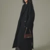 Le petit sac à bandoulière Bisou Chaine Small Le petit sac à bandoulière Bisou Chaine Small