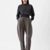 Le pull brodé Pull en maille brodé Le pull brodé Pull en maille brodé