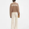 Le pull en maille Jacquard logo Jacquemus Le pull en maille Jacquard logo Jacquemus