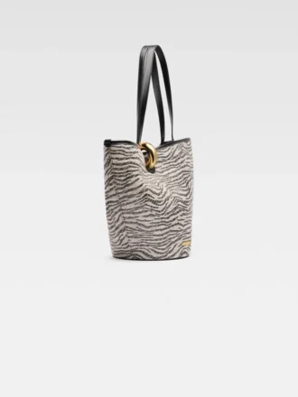Le sac seau asymétrique Bambola