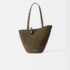 Le sac seau asymétrique Bambola Medium Le sac seau asymétrique Bambola Medium