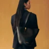 Le sac seau asymétrique Bambola Medium Le sac seau asymétrique Bambola Medium