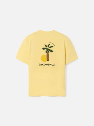 Le t-shirt Hello Dubai T-shirt à logo – vendu exclusivement en ligne et dans nos points de vente aux Émirats arabes unis