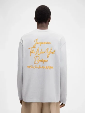 Le t-shirt New York T-shirt à manches longues et logo – vendu exclusivement en ligne et dans notre boutique de New York