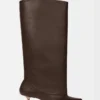 Les bottes hautes Tourni Bottes larges montant jusqu’aux genoux Les bottes hautes Tourni Bottes larges montant jusqu’aux genoux