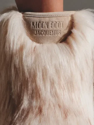 Les bottes Mid Yeti Moon Boot de Jacquemus Bottes en fausse fourrure – en collaboration avec Moon Boot