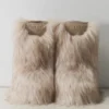 Les bottes Mid Yeti Moon Boot de Jacquemus Bottes en fausse fourrure – en collaboration avec Moon Boot Les bottes Mid Yeti Moon Boot de Jacquemus Bottes en fausse fourrure – en collaboration avec Moon Boot