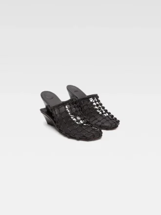 Les chaussures à double tissage Mules doubles tressées
