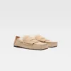 Les mocassins Carré Mocassins carrés