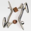 Les sandales Bisou Sandales à talons géométriques Les sandales Bisou Sandales à talons géométriques