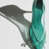 Les talons Tourni Talons pompes torsadés Les talons Tourni Talons pompes torsadés