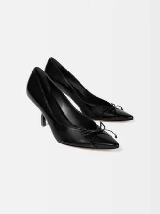 Les talons Tourni Talons pompes torsadés