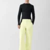Pantalon ajusté en Gore-Tex Jacquemus + Nike Pantalon ajusté en Gore-Tex – Collaboration Jacquemus + Nike Pantalon ajusté en Gore-Tex Jacquemus + Nike Pantalon ajusté en Gore-Tex – Collaboration Jacquemus + Nike