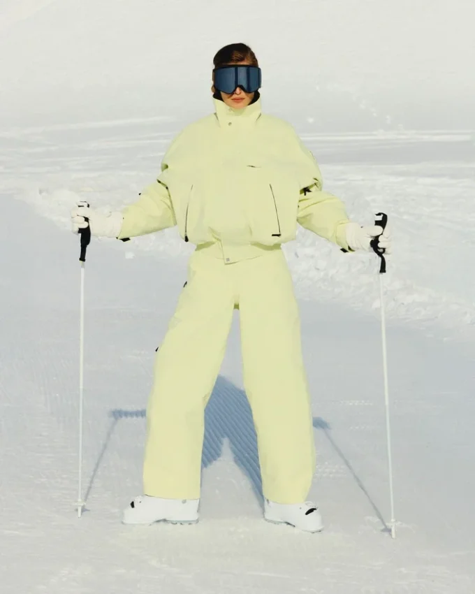 Pantalon ajusté en Gore-Tex Jacquemus + Nike Pantalon ajusté en Gore-Tex – Collaboration Jacquemus + Nike Pantalon ajusté en Gore-Tex Jacquemus + Nike Pantalon ajusté en Gore-Tex – Collaboration Jacquemus + Nike