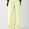 Pantalon ajusté en Gore-Tex Jacquemus + Nike Pantalon ajusté en Gore-Tex – Collaboration Jacquemus + Nike Pantalon ajusté en Gore-Tex Jacquemus + Nike Pantalon ajusté en Gore-Tex – Collaboration Jacquemus + Nike
